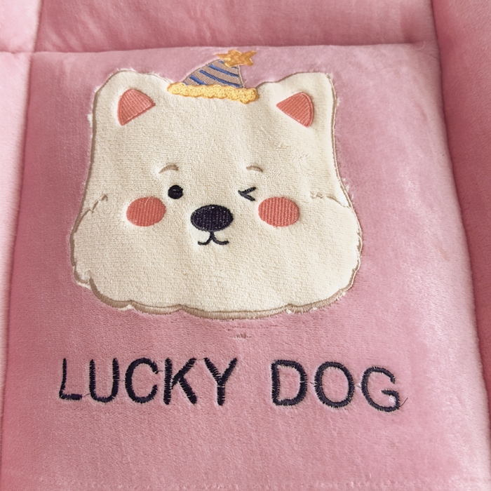 91家纺网 家纺一手货源 找家纺 （总）芙绣家纺 2025秋冬幸运小狗刺绣高克重牛奶绒夹棉软床垫床褥子加厚保暖