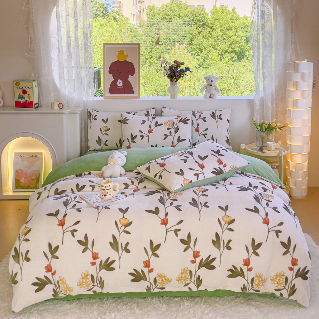 91家纺网 家纺一手货源 找家纺 （总）晚安 2024新款小清新印花牛奶绒大版花牛奶绒四件套 