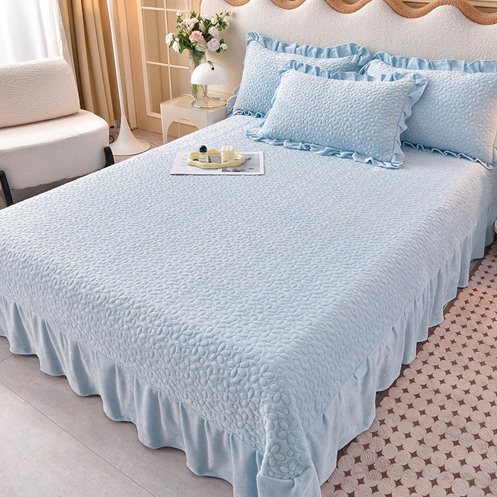 91家纺网 家纺一手货源 找家纺 静缘分 2025新款简约纯色系牛奶绒花边四件套 天蓝