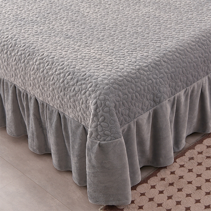 91家纺网 家纺一手货源 找家纺 静缘分 2025新款简约纯色系牛奶绒花边四件套 雅灰