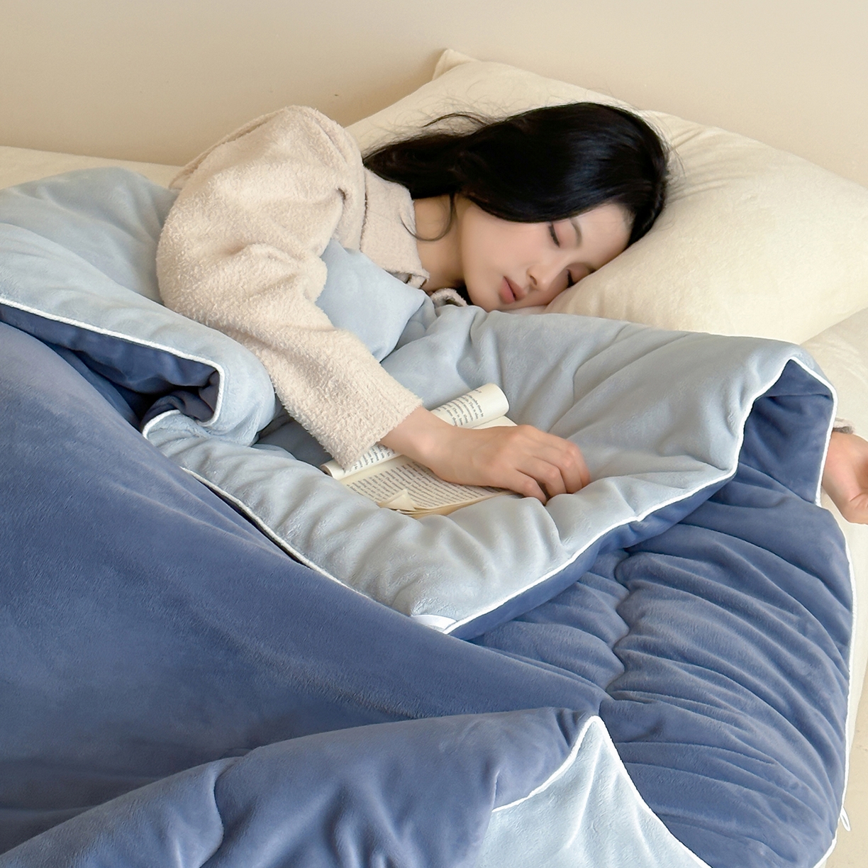 91家纺网 家纺一手货源 找家纺 （总）三味舒屋 2025新款舒芙蕾双面云丝绒懒人被（所有券叠加后不低于198/248元）