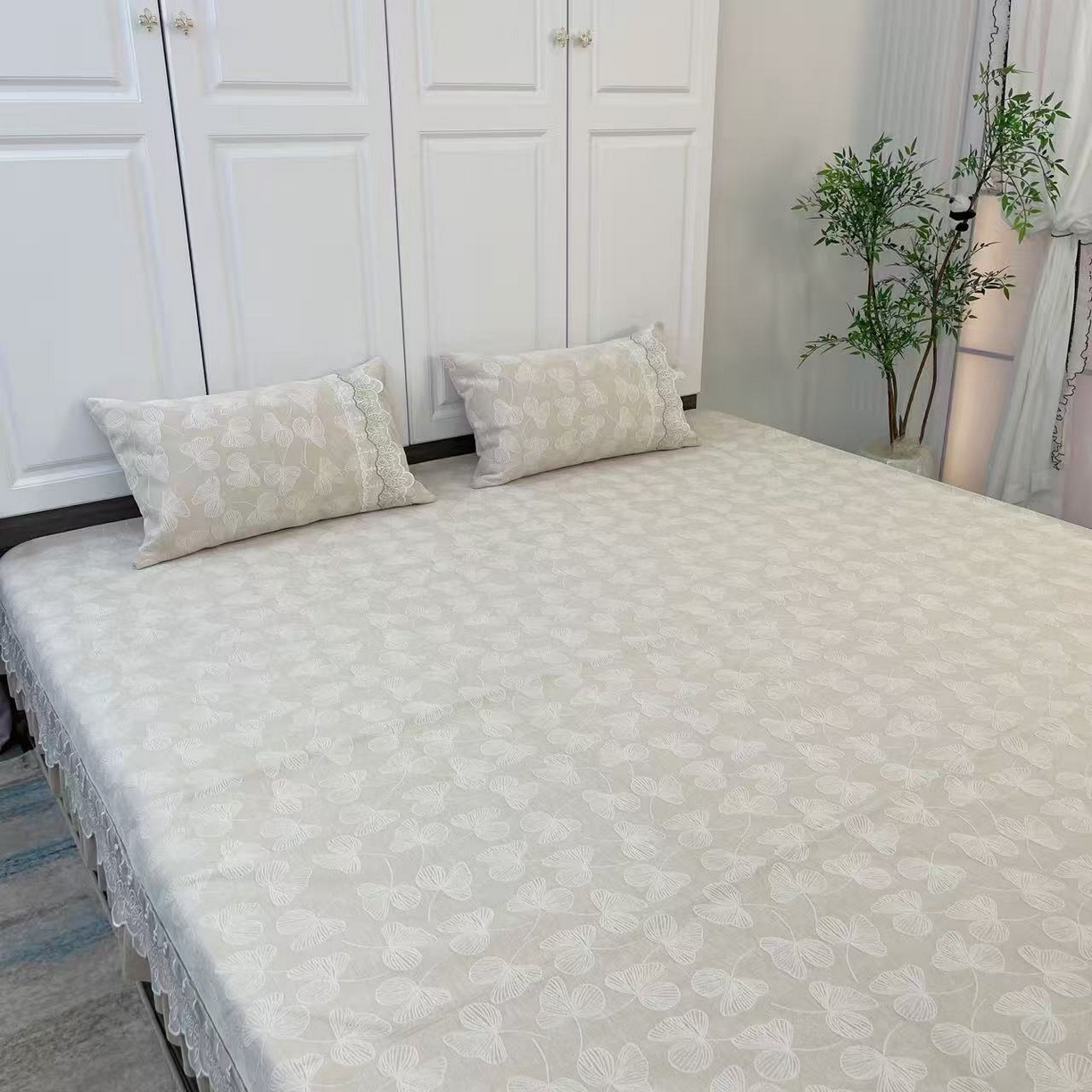 91家纺网 家纺一手货源 找家纺 （总）峻杨 2025新款雪尼尔榻榻米床盖炕盖防滑颗粒大床单柔软亲肤耐磨可机洗简约高级感工厂幸运草直发-幸运草