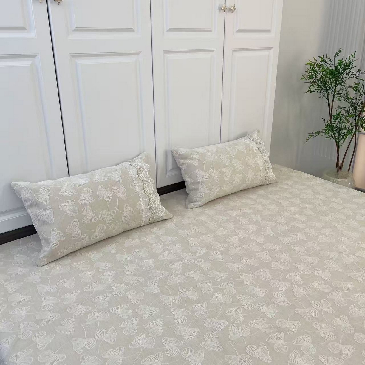 91家纺网 家纺一手货源 找家纺 （总）峻杨 2025新款雪尼尔榻榻米床盖炕盖防滑颗粒大床单柔软亲肤耐磨可机洗简约高级感工厂幸运草直发-幸运草