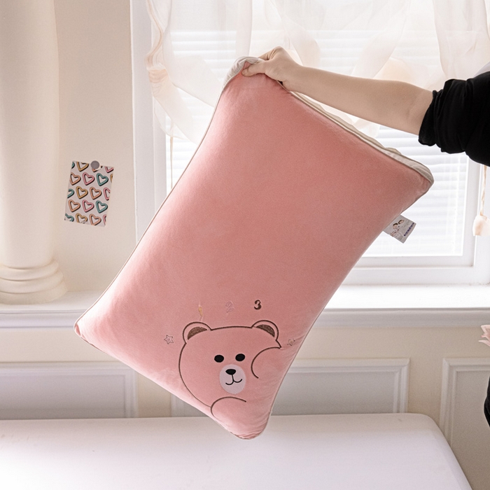 91家纺网 家纺一手货源 找家纺 （总）亦帆枕芯 2025新款加厚宝宝绒刺绣枕48x74cm羽丝棉枕头枕芯