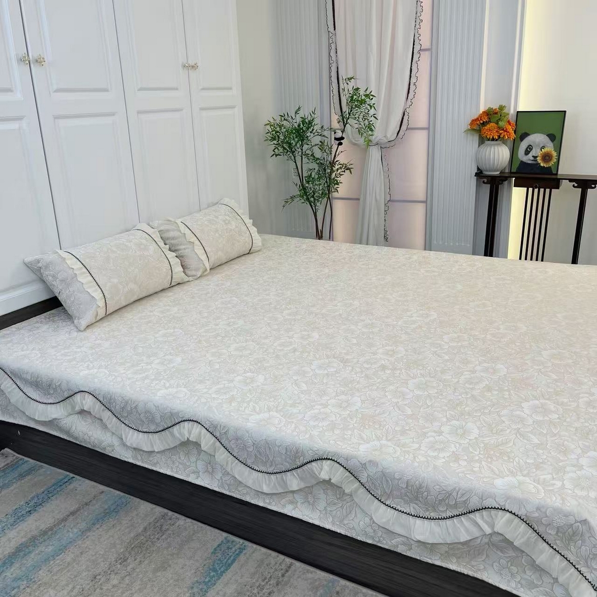 91家纺网 家纺一手货源 找家纺 （总）暖木杨 2025新款雪尼尔榻榻米床盖柔软亲肤防滑耐磨可机洗可定制尺寸工厂直发花海