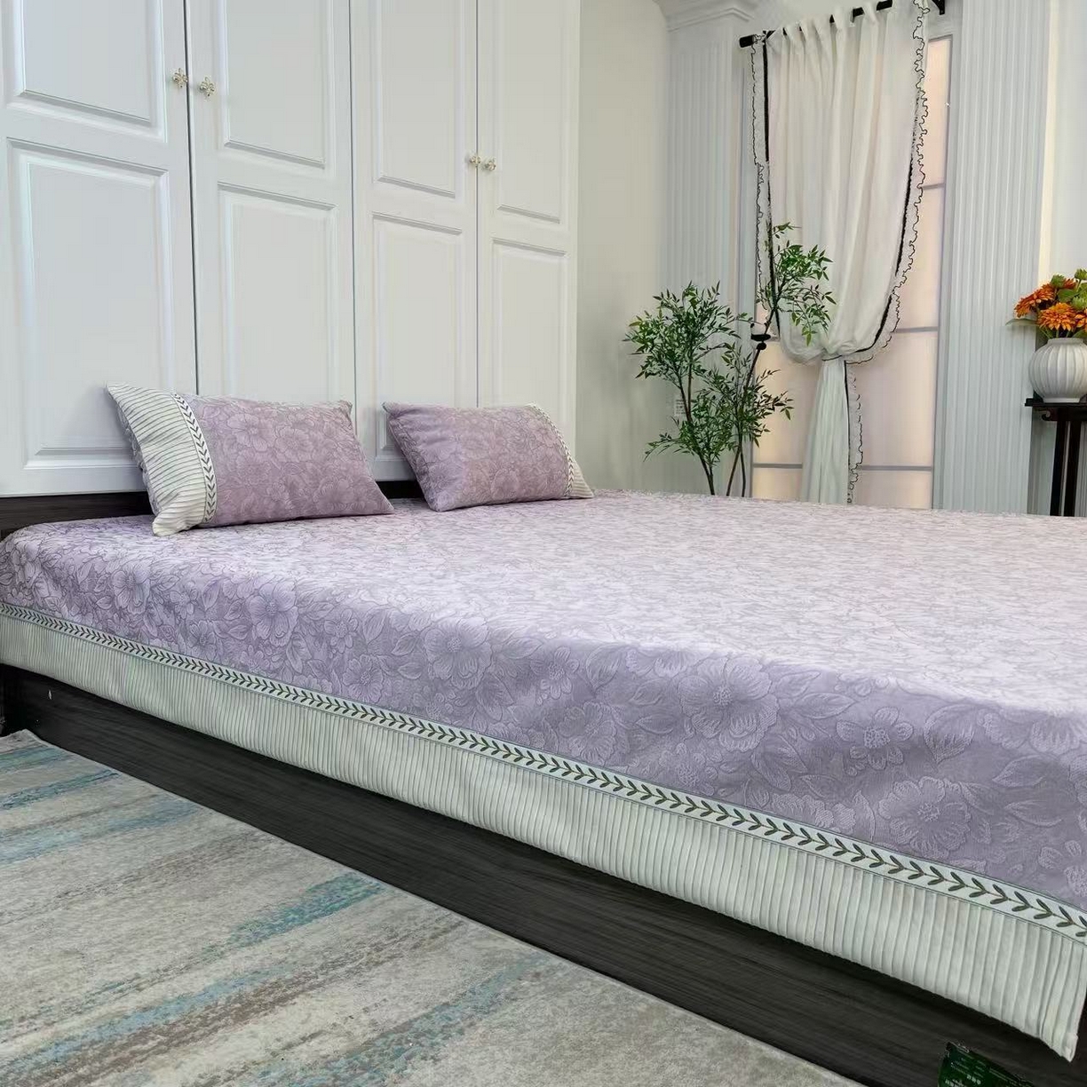 91家纺网 家纺一手货源 找家纺 （总）暖木杨 2025新款雪尼尔榻榻米床盖柔软亲肤防滑耐磨可机洗可定制尺寸工厂直发闲时花影