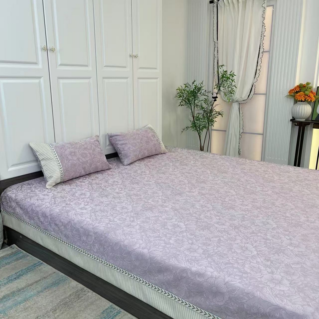 91家纺网 家纺一手货源 找家纺 （总）暖木杨 2025新款雪尼尔榻榻米床盖柔软亲肤防滑耐磨可机洗可定制尺寸工厂直发闲时花影