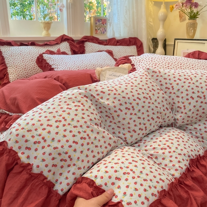 91家纺网 家纺一手货源 找家纺 （总）阿曼达 2025新款法式复古美学田园风印花花边款四件套