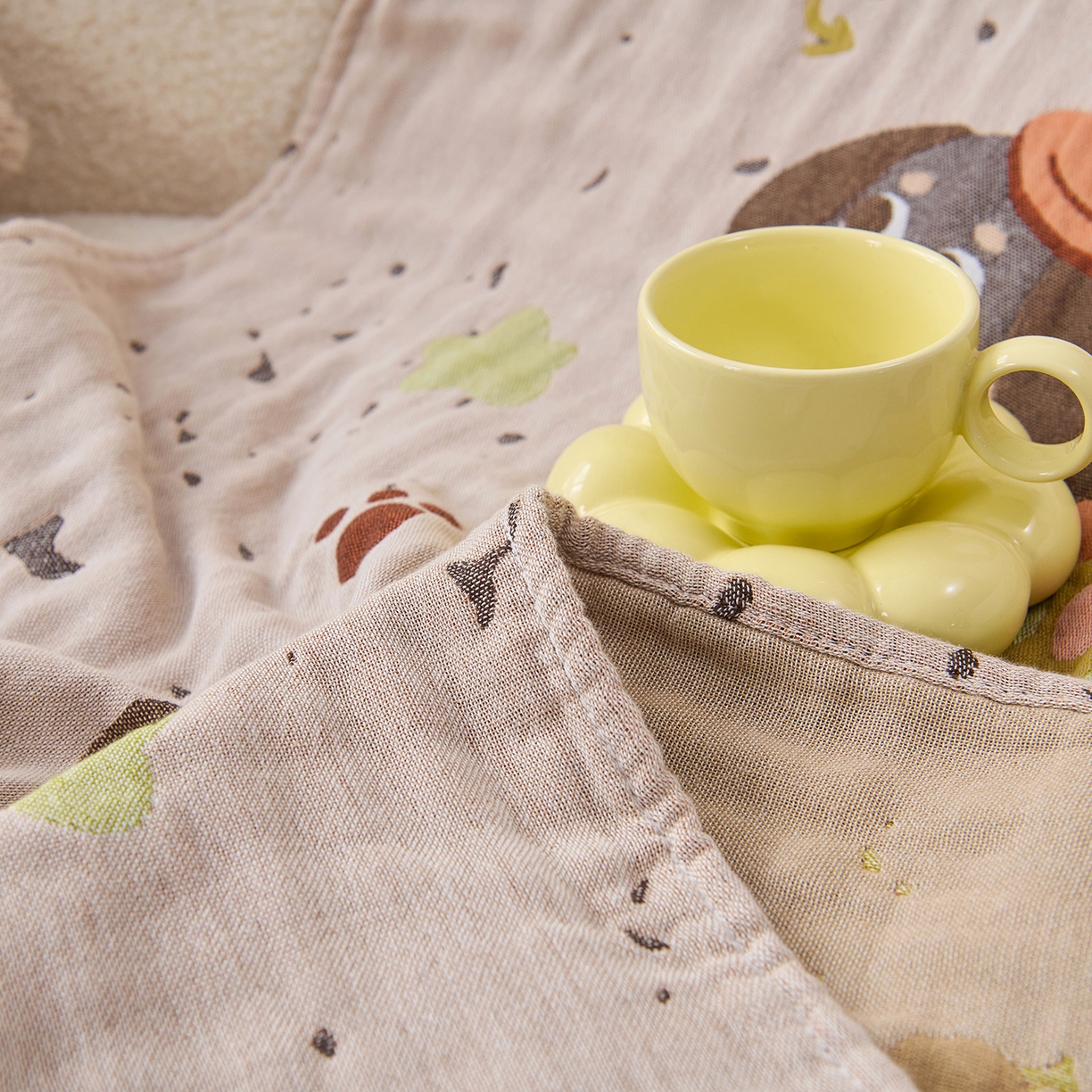 91家纺网 家纺一手货源 找家纺 棠薇家纺 2025新款全棉纱布浴巾纯棉浴巾时尚卡通色织提花四季加大浴巾擦身巾 淘气狗 160*75cm