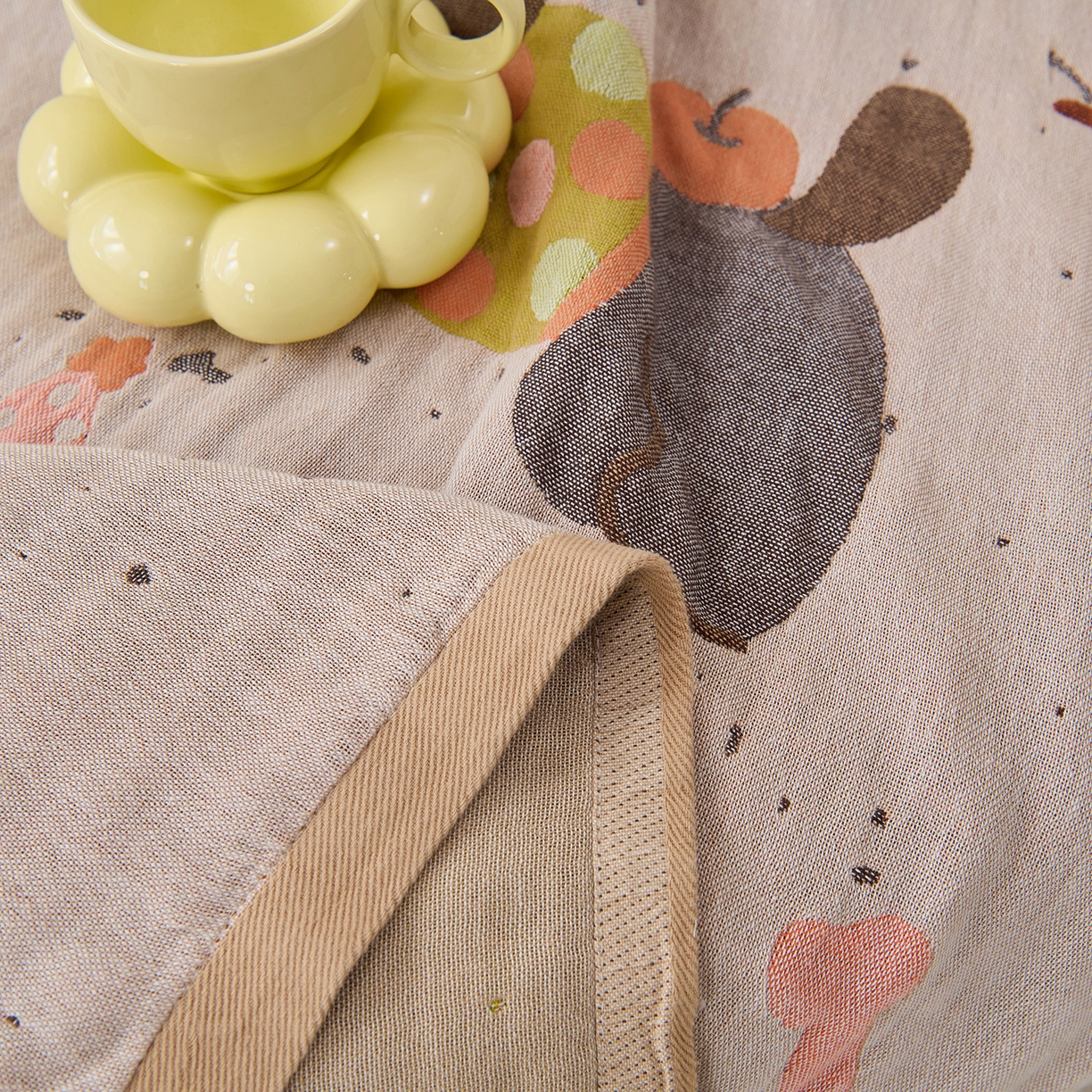 91家纺网 家纺一手货源 找家纺 棠薇家纺 2025新款全棉纱布浴巾纯棉浴巾时尚卡通色织提花四季加大浴巾擦身巾 淘气狗 160*75cm