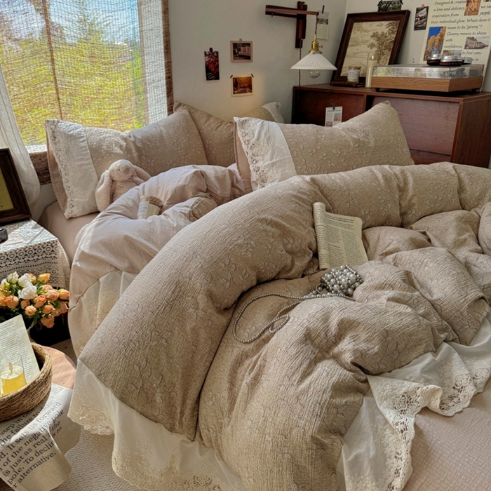 91家纺网 家纺一手货源 找家纺 （总）阿曼达 2025新款法式复古印花花边款四件套