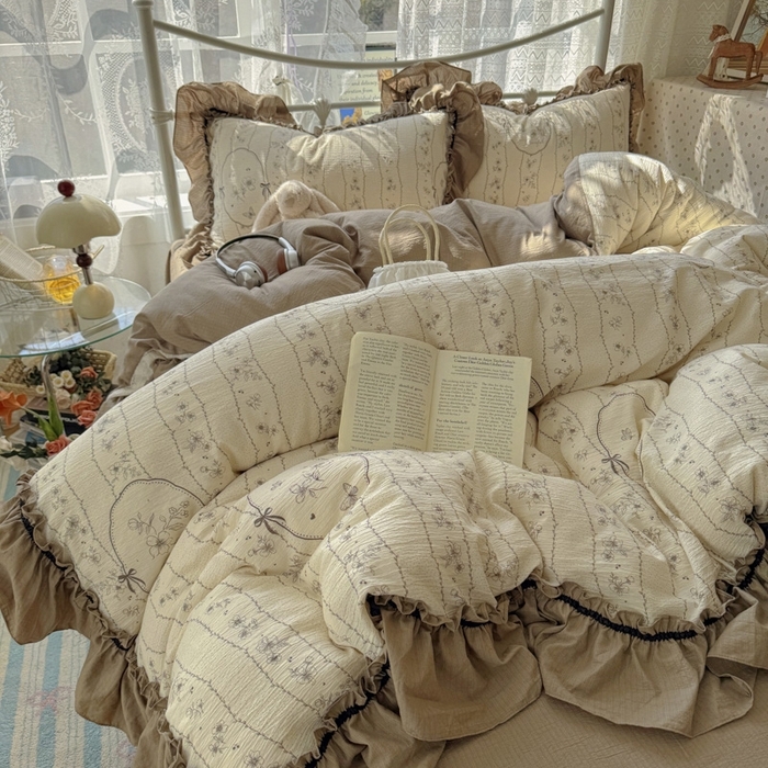 91家纺网 家纺一手货源 找家纺 （总）阿曼达 2025新款复古法式美学田园风印花花边款四件套