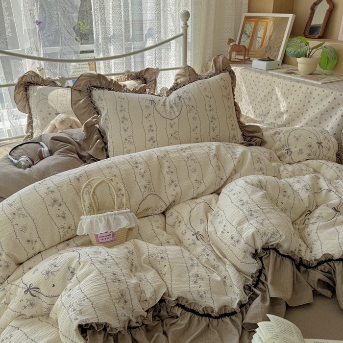 91家纺网 家纺一手货源 找家纺 （总）阿曼达 2025新款复古法式美学田园风印花花边款四件套