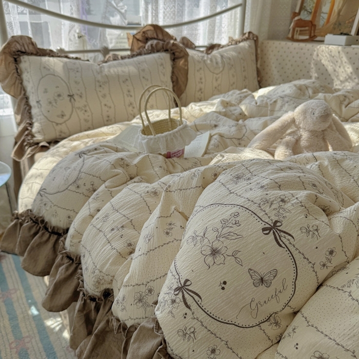 91家纺网 家纺一手货源 找家纺 （总）阿曼达 2025新款复古法式美学田园风印花花边款四件套