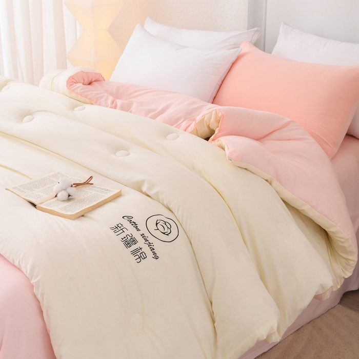 91家纺网 家纺一手货源 找家纺 寝美资家居 2025新款水冼棉新疆棉花被被子被芯 棉花-白+粉