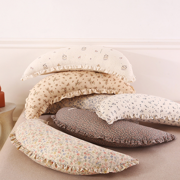 91家纺网 家纺一手货源 找家纺 （总）金牛枕芯 2025新款全棉棉麻花边月亮抱枕枕头枕芯