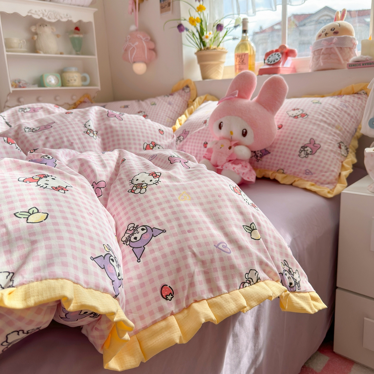 91家纺网 家纺一手货源 找家纺 星禾优选 2025新款三丽鸥加厚水洗双层纱花边款四件套 千层家族