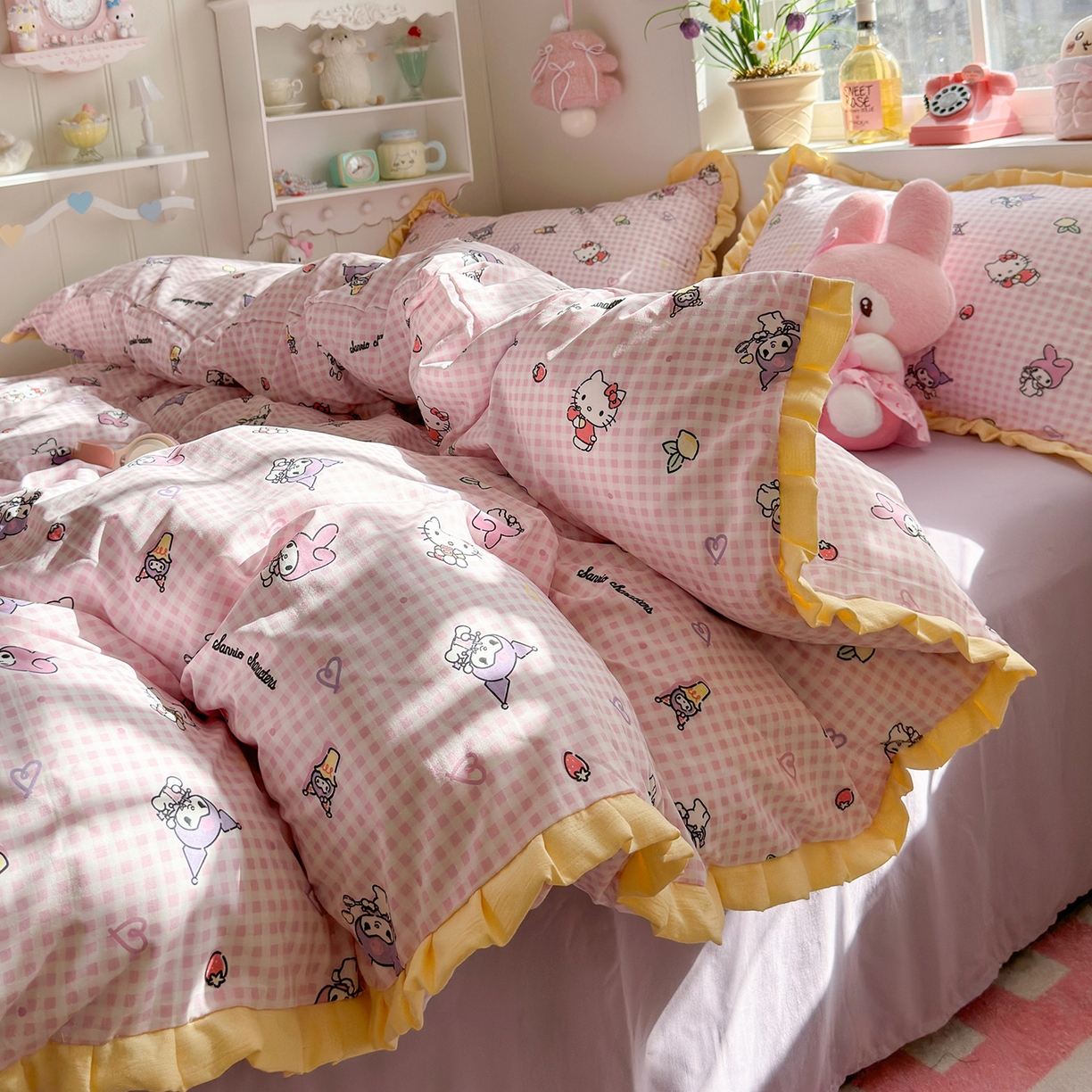 91家纺网 家纺一手货源 找家纺 星禾优选 2025新款三丽鸥加厚水洗双层纱花边款四件套 千层家族