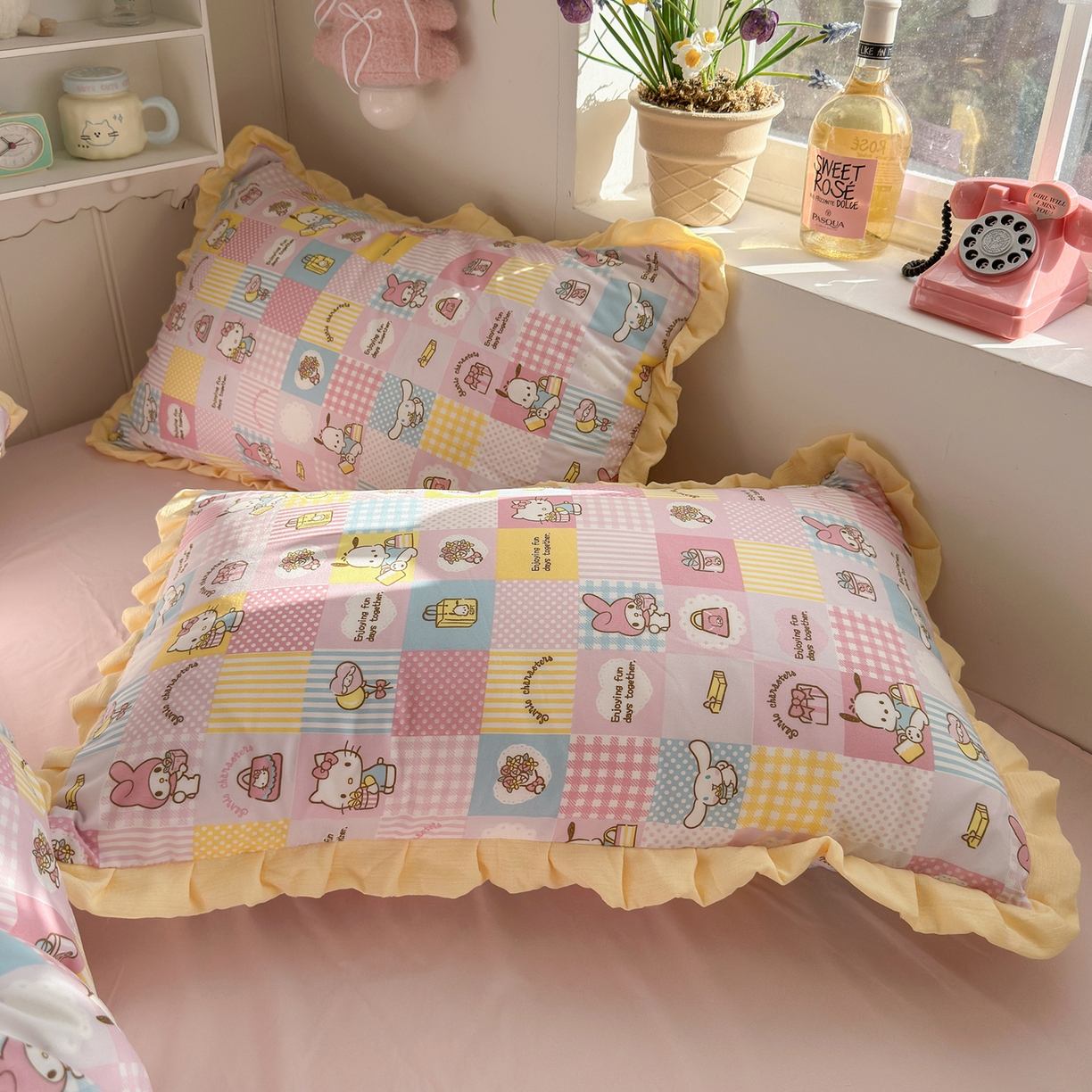 91家纺网 家纺一手货源 找家纺 星禾优选 2025新款三丽鸥加厚水洗双层纱花边款四件套 面包集合