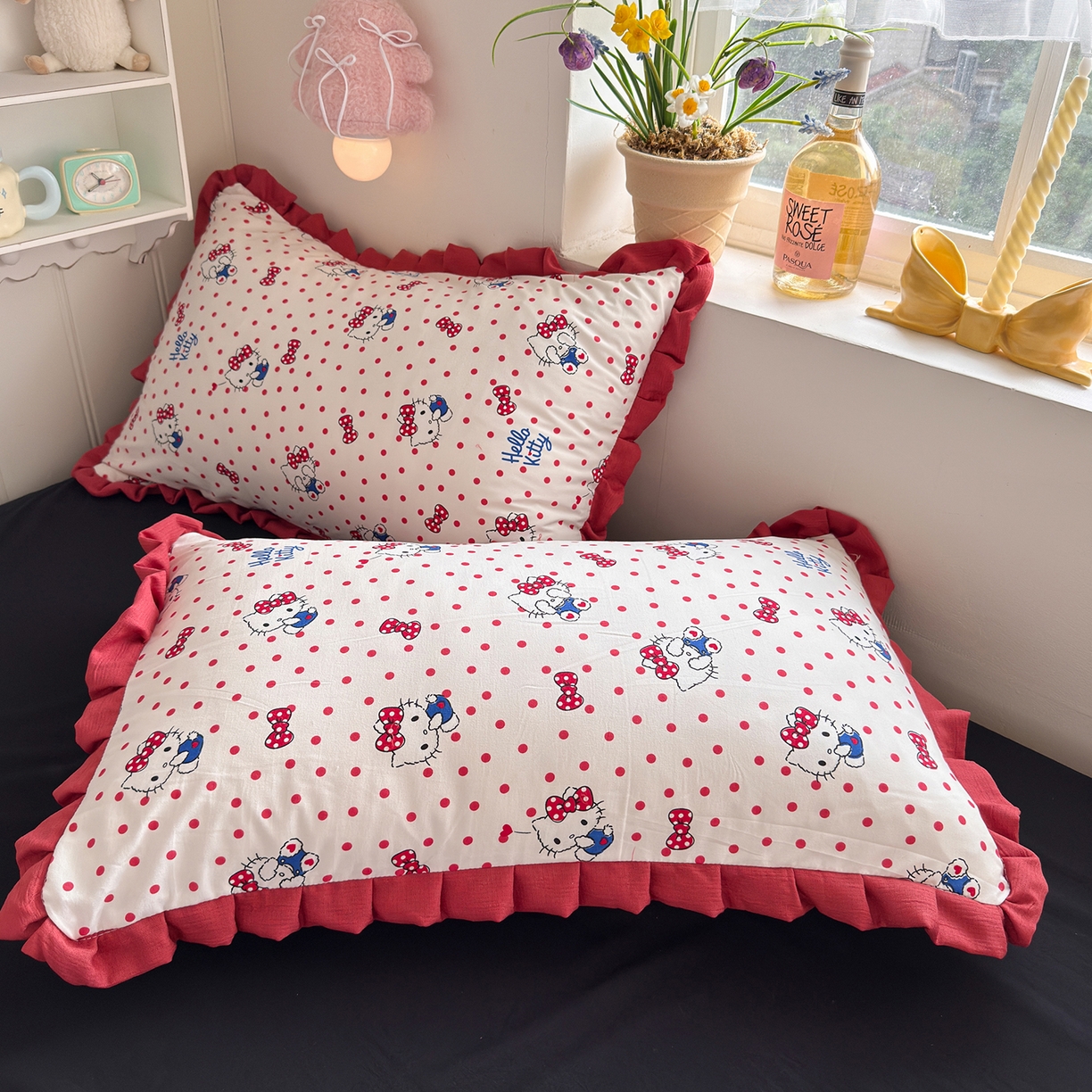 91家纺网 家纺一手货源 找家纺 星禾优选 2025新款三丽鸥加厚水洗双层纱花边款四件套 红果酱kt