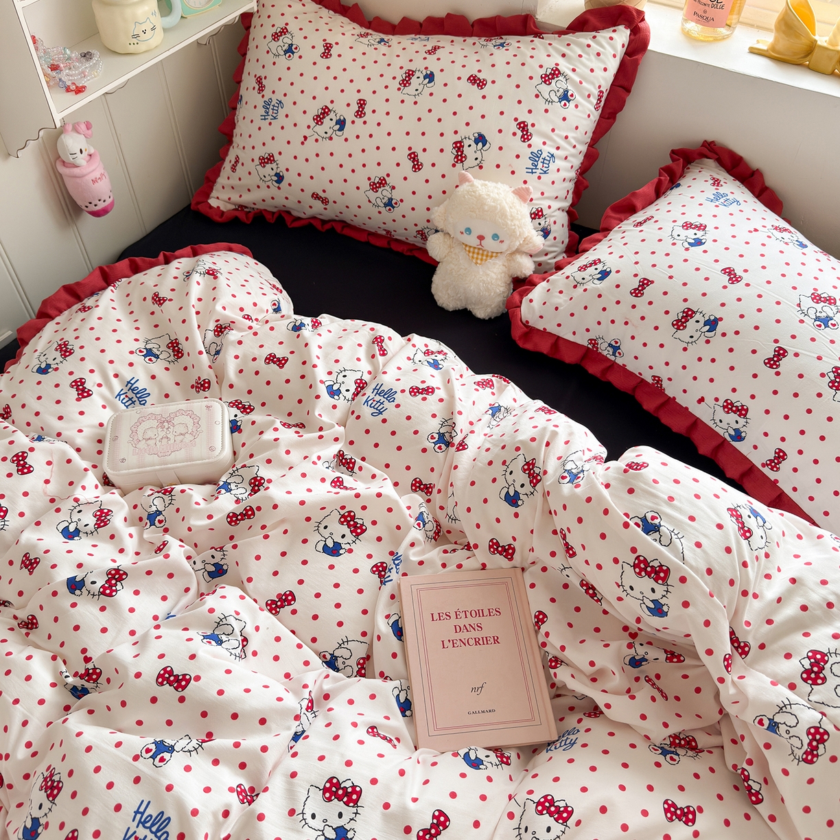 91家纺网 家纺一手货源 找家纺 星禾优选 2025新款三丽鸥加厚水洗双层纱花边款四件套 红果酱kt