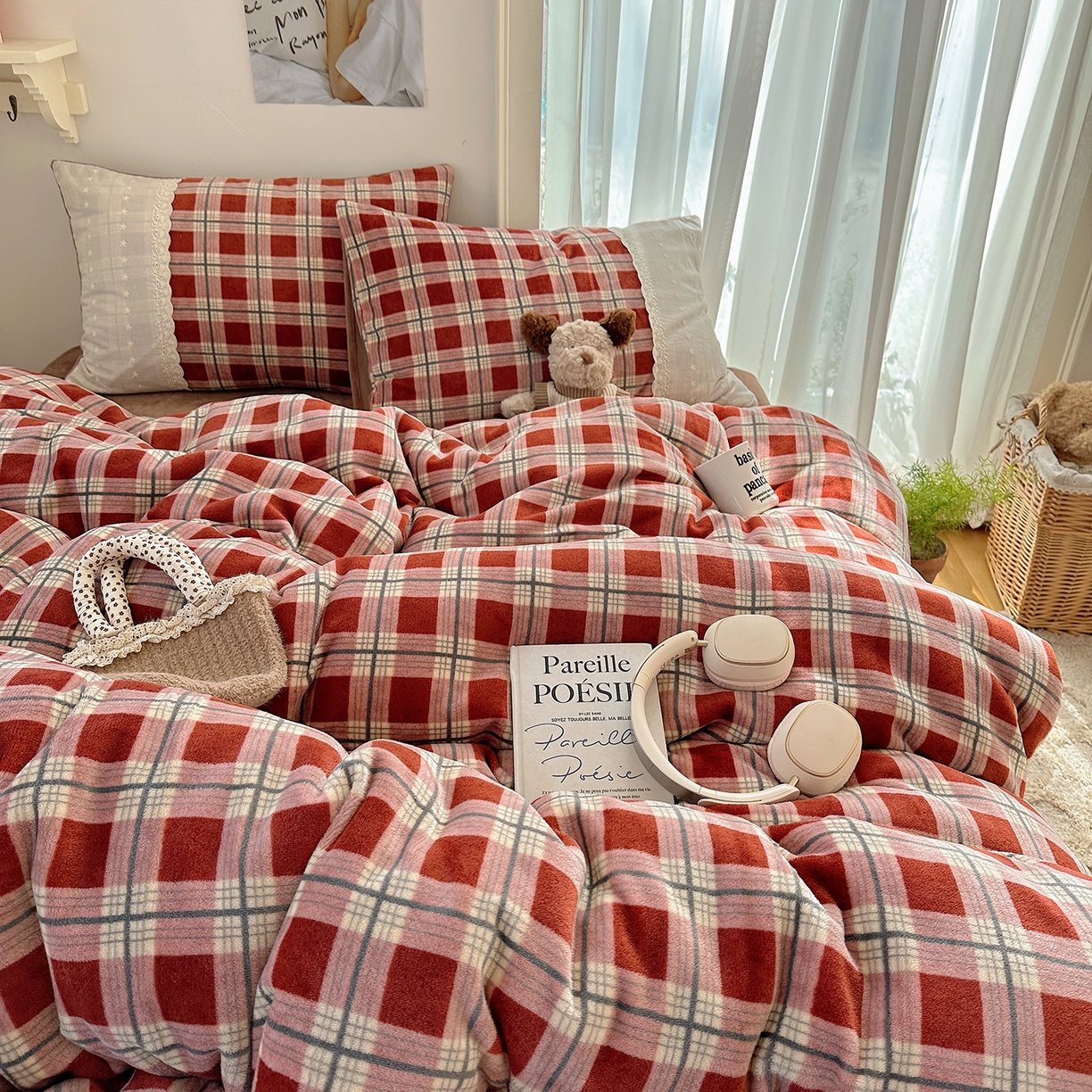 91家纺网 家纺一手货源 找家纺 （总）桃子家居 2025新款A类蕾丝纯棉花边工艺花卉复古碎花加厚花边牛奶绒系列四件套