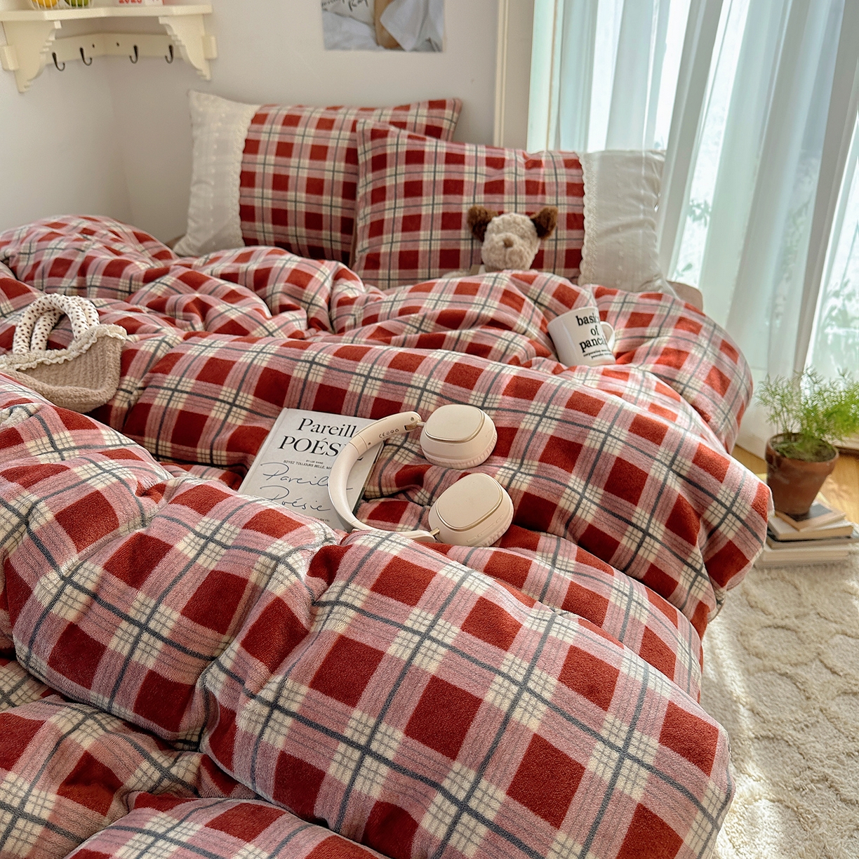 91家纺网 家纺一手货源 找家纺 （总）桃子家居 2025新款A类蕾丝纯棉花边工艺花卉复古碎花加厚花边牛奶绒系列四件套