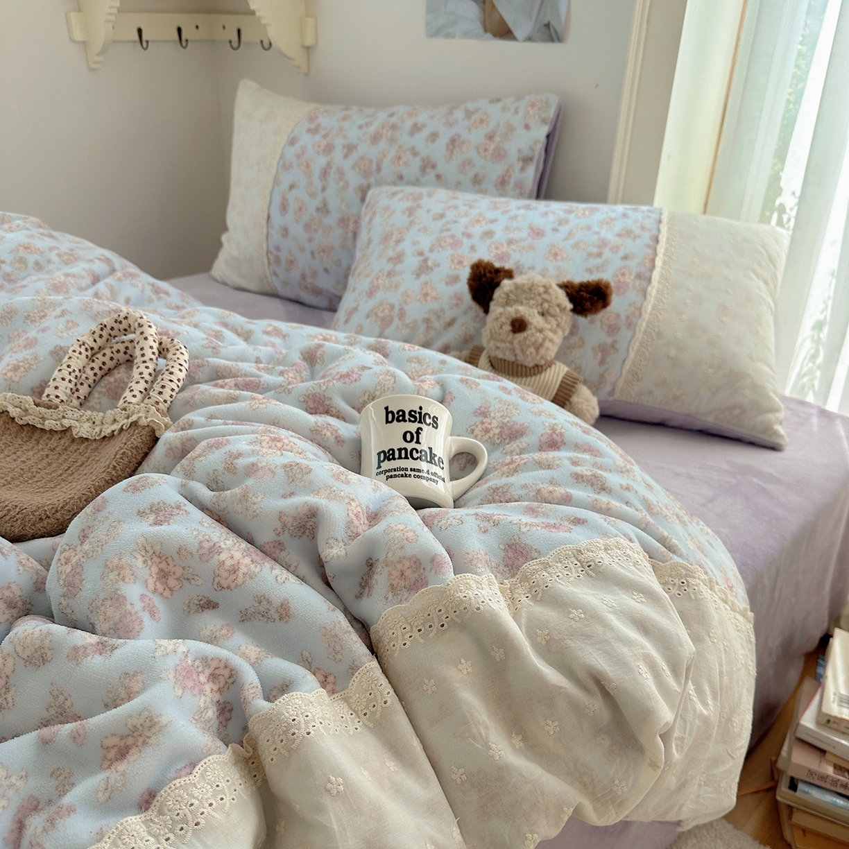 91家纺网 家纺一手货源 找家纺 （总）桃子家居 2025新款A类蕾丝纯棉花边工艺花卉复古碎花加厚花边牛奶绒系列四件套