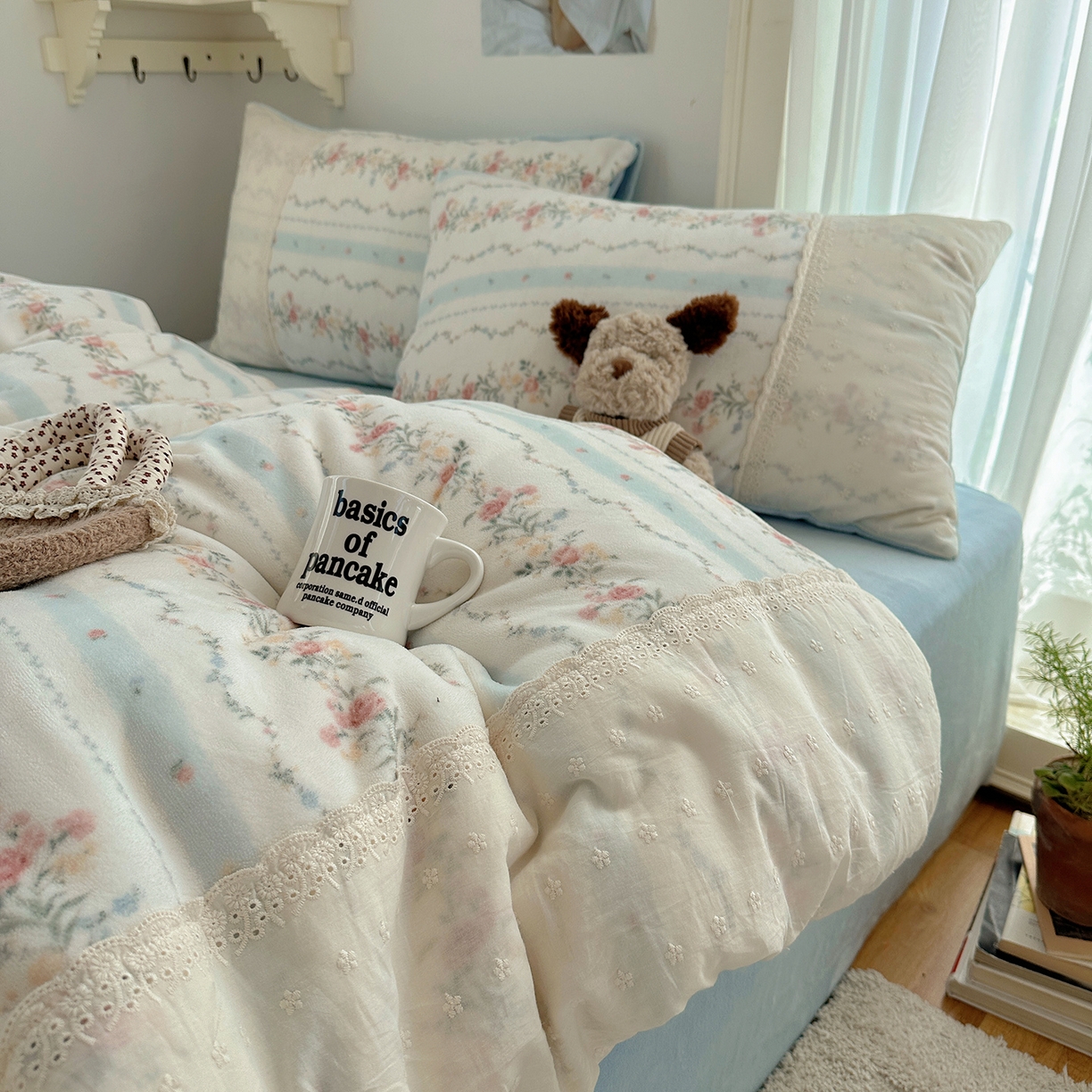 91家纺网 家纺一手货源 找家纺 （总）桃子家居 2025新款A类蕾丝纯棉花边工艺花卉复古碎花加厚花边牛奶绒系列四件套