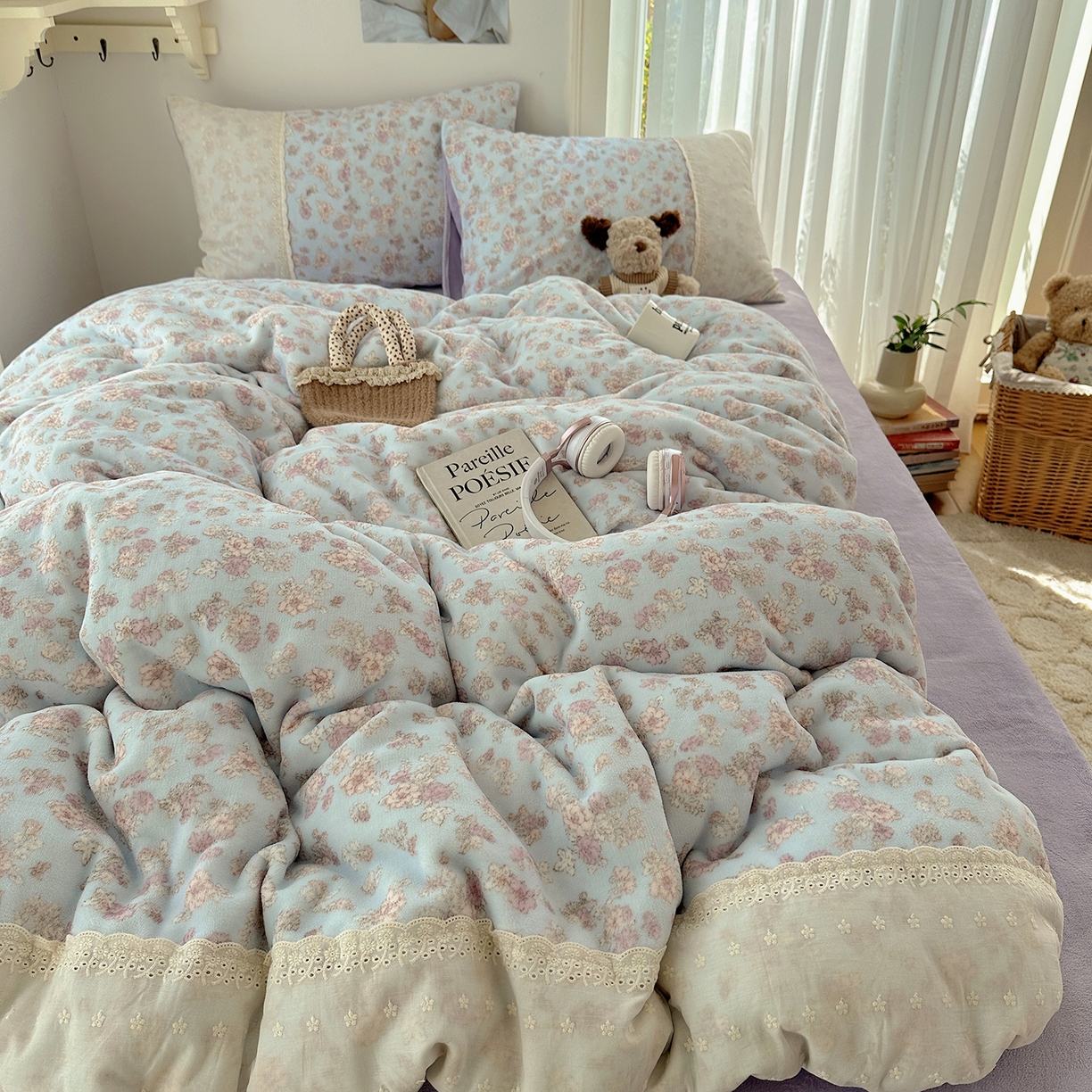 91家纺网 家纺一手货源 找家纺 桃子家居 2025新款A类蕾丝纯棉花边工艺花卉复古碎花加厚花边牛奶绒系列四件套 绒-蕾丝岚梦