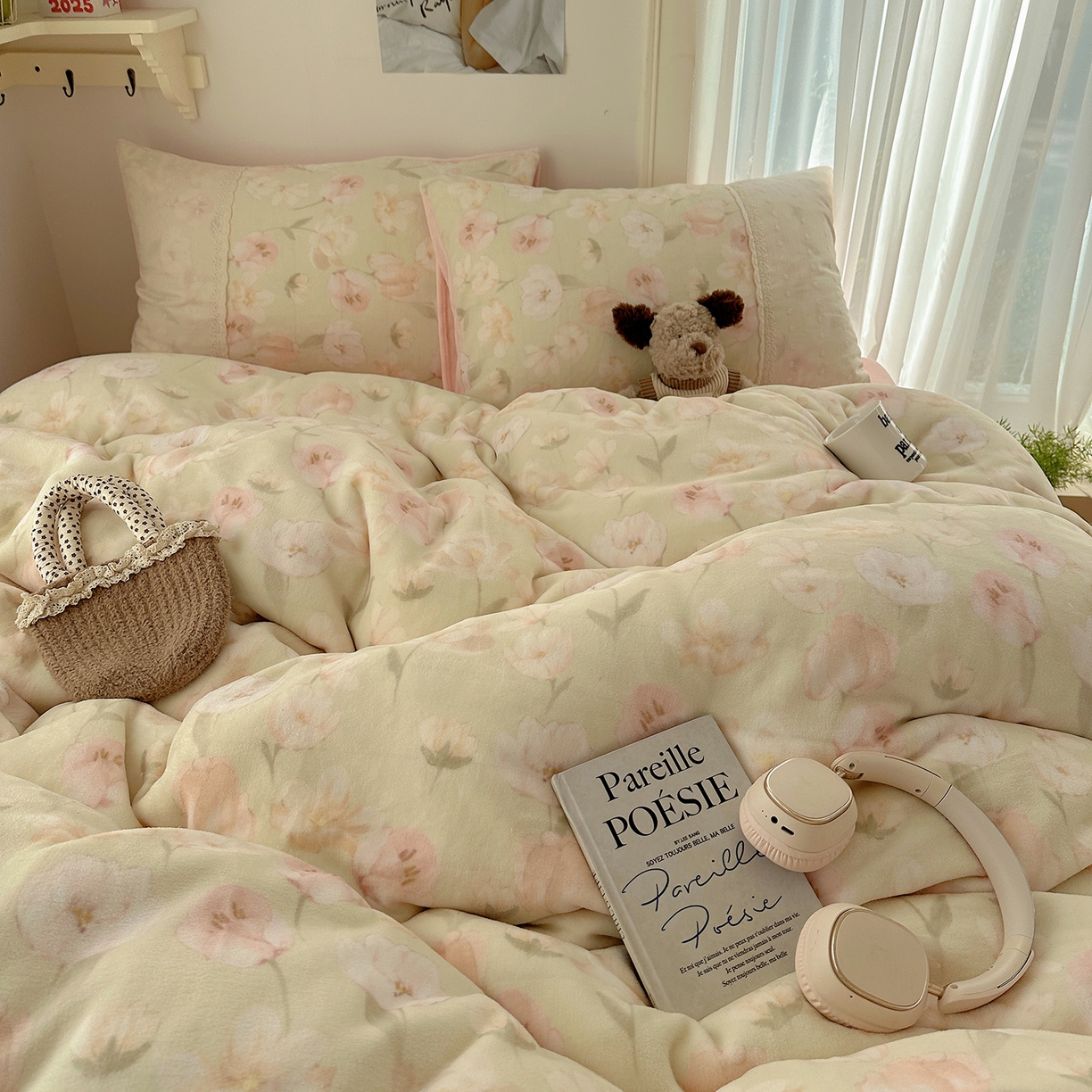 91家纺网 家纺一手货源 找家纺 桃子家居 2025新款A类蕾丝纯棉花边工艺花卉复古碎花加厚花边牛奶绒系列四件套 绒-蕾丝沁梦绿