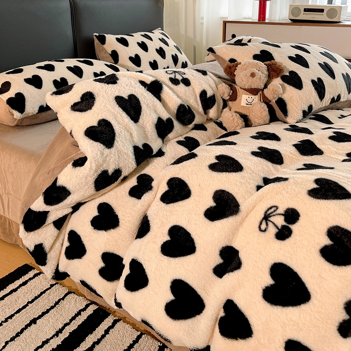 91家纺网 家纺一手货源 找家纺 金梦拉 2025直播爆款A类加厚兔绒印花系列四件套爱心咖