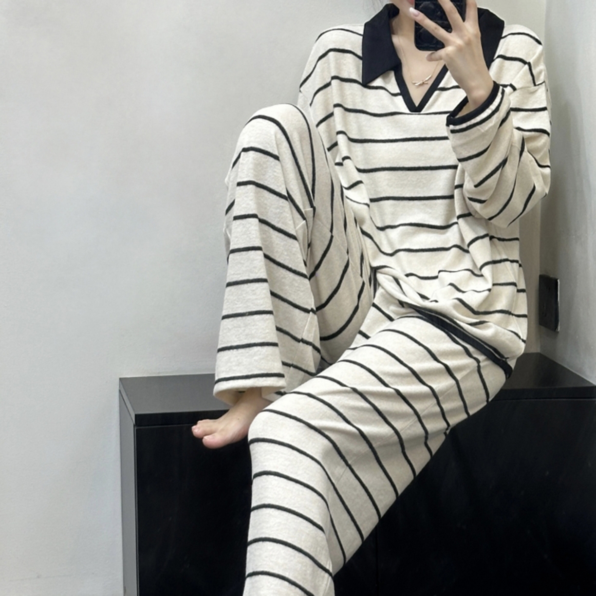 91家纺网 家纺一手货源 找家纺 （总）妍景家居生活馆 2025新款复古翻领条纹款