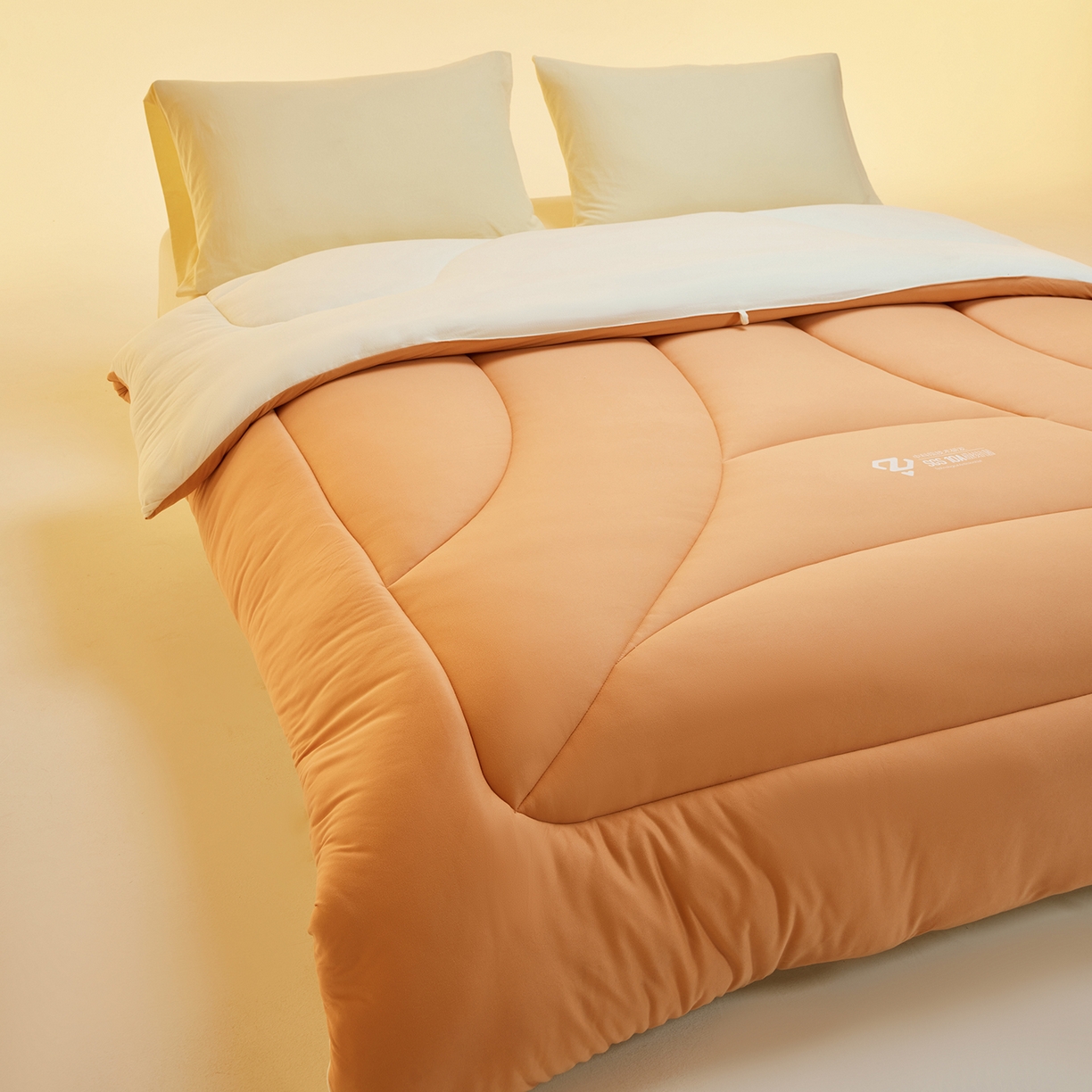 91家纺网 家纺一手货源 找家纺 玛德琳 2025新款10A中科抗菌深睡云朵被子被芯-无影图 暖阳橙