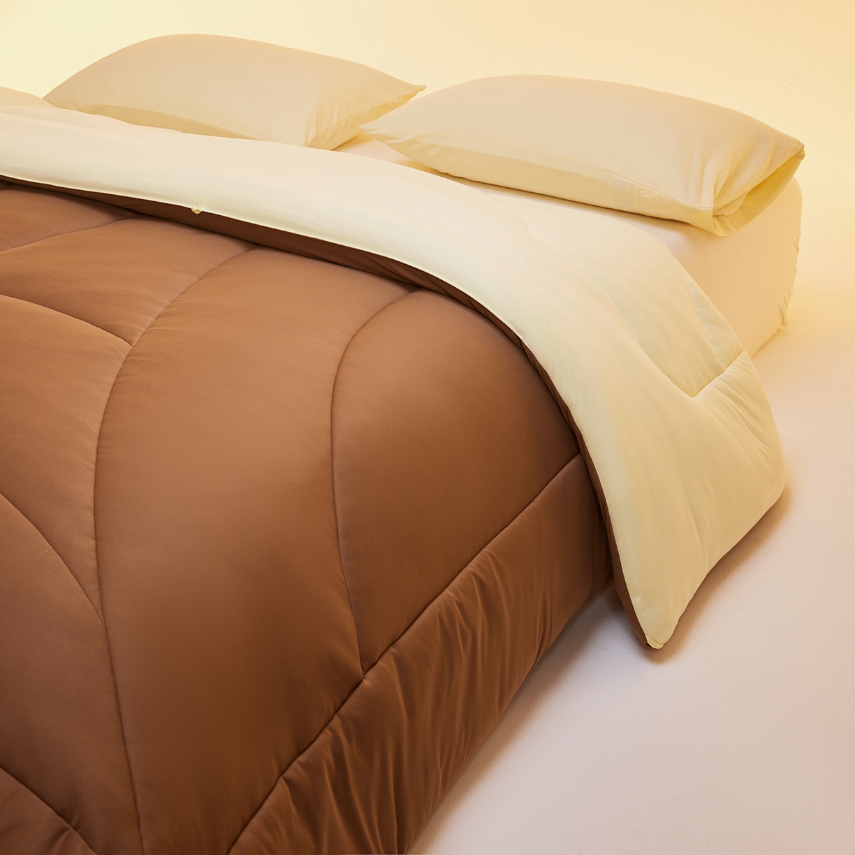 91家纺网 家纺一手货源 找家纺 玛德琳 2025新款10A中科抗菌深睡云朵被子被芯-无影图 摩卡慕斯