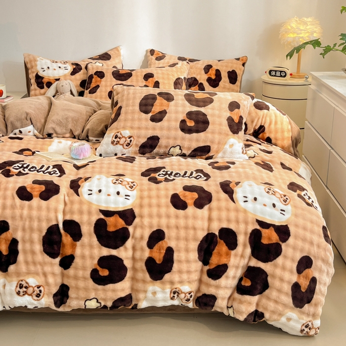 91家纺网 家纺一手货源 找家纺 柒月家居 2025新款时尚印花泡泡绒加厚保暖四件套套件 豹纹猫咪