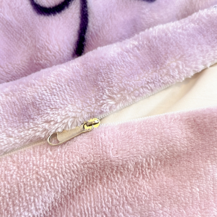 91家纺网 家纺一手货源 找家纺 柒月家居 2025新款时尚印花泡泡绒加厚保暖四件套套件 蝴蝶结紫