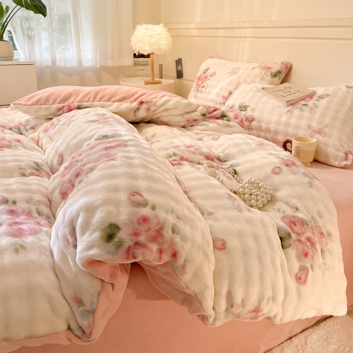 91家纺网 家纺一手货源 找家纺 柒月家居 2025新款时尚印花泡泡绒加厚保暖四件套套件 泡泡-繁花