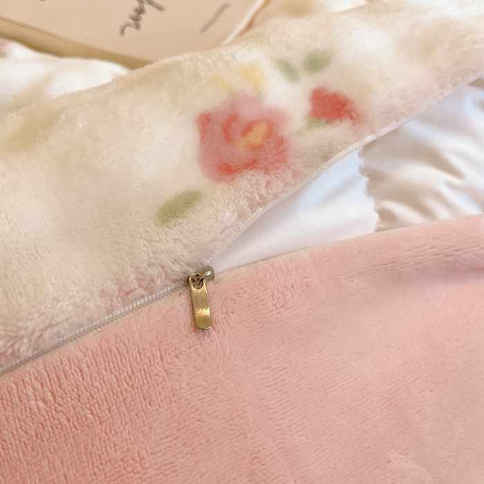 91家纺网 家纺一手货源 找家纺 柒月家居 2025新款时尚印花泡泡绒加厚保暖四件套套件 泡泡-蝴蝶花花