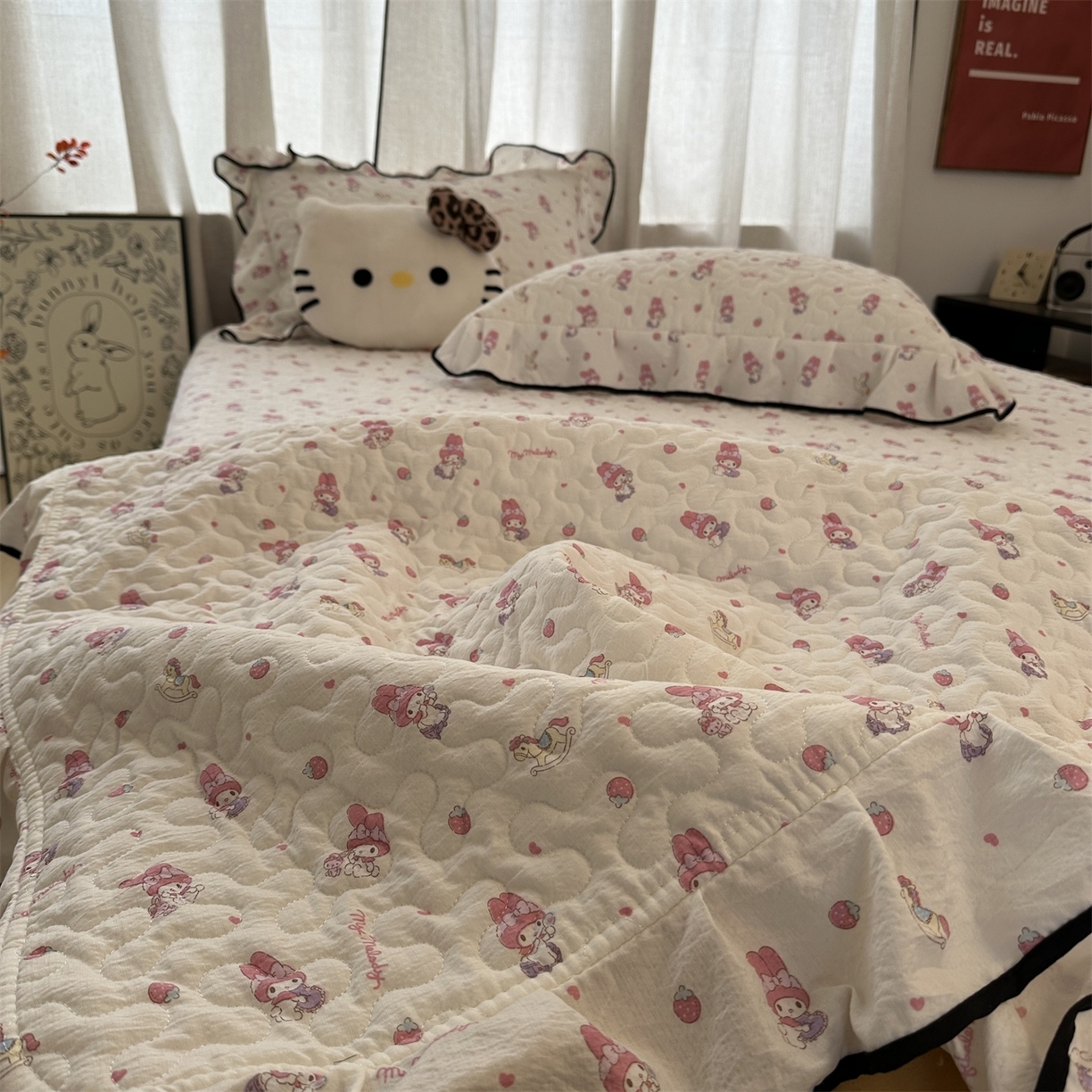 91家纺网 家纺一手货源 找家纺 （总）优色良品家纺 2025新款三丽鸥正版授权花边款卡通加棉床盖三件套