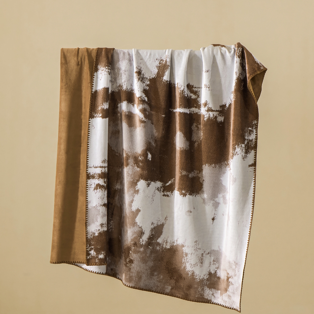 91家纺网 家纺一手货源 找家纺 （总）禧禾 2025新款300g氨超锦狐绒数码印花毛毯-