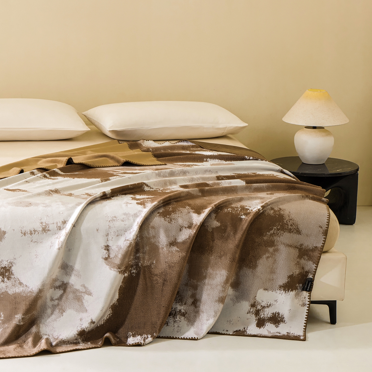 91家纺网 家纺一手货源 找家纺 （总）禧禾 2025新款300g氨超锦狐绒数码印花毛毯-