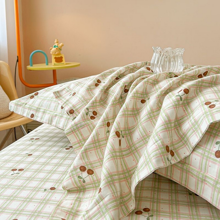 91家纺网 家纺一手货源 找家纺 名优家纺 2025新款12868全棉印花外贸床笠 酸甜樱桃