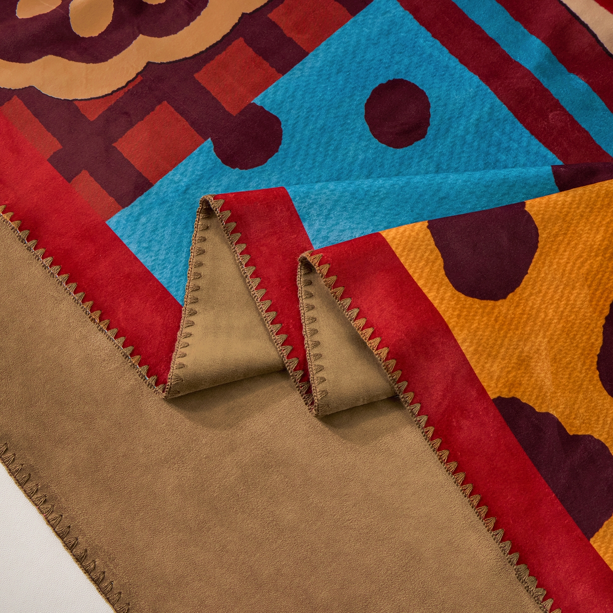 91家纺网 家纺一手货源 找家纺 （总）禧禾 2025新款300g氨超锦狐绒数码印花毛毯-动物拼图