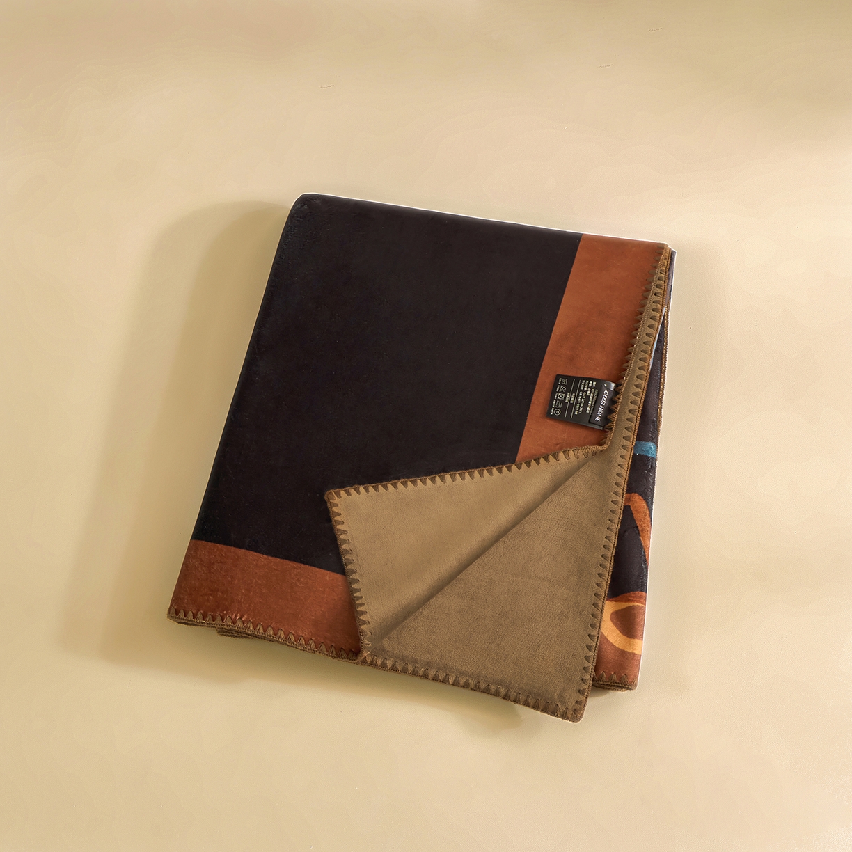 91家纺网 家纺一手货源 找家纺 （总）禧禾 2025新款300g氨超锦狐绒数码印花毛毯-墨镜稻哥