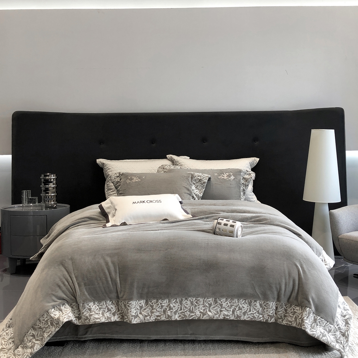 佳汐蓝家纺 2025新款熊极绒2.0重工色织大拼边系列四件套 仙本娜梦境-墨叶灰