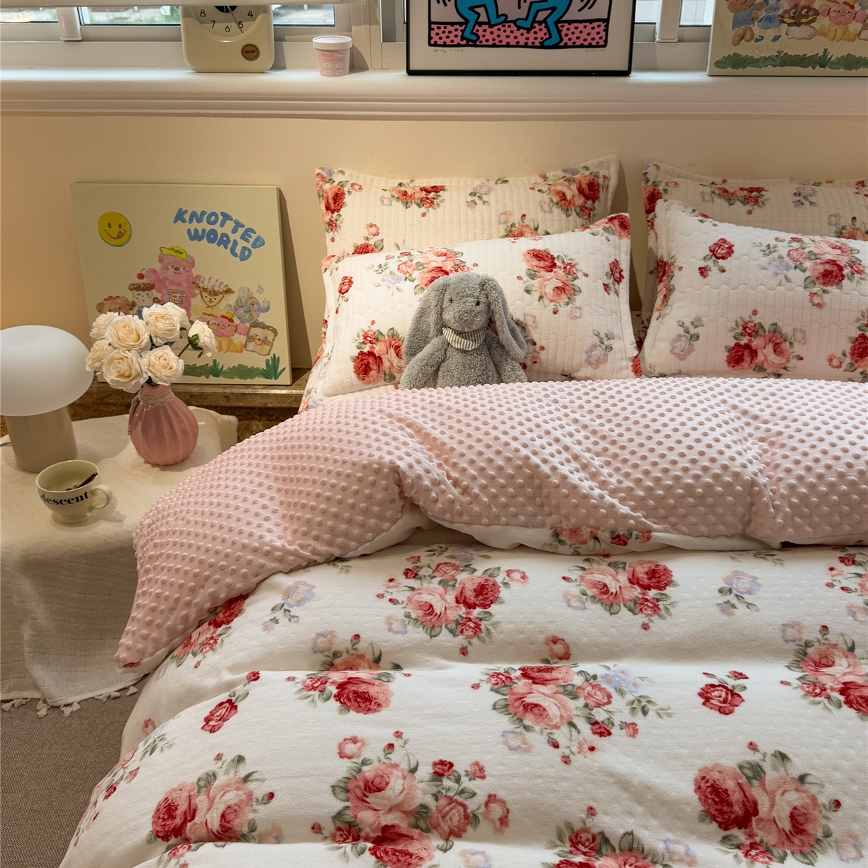 91家纺网 家纺一手货源 找家纺 （总）佰亿莱 2025新款牛奶绒豆豆绒印花床盖四件套