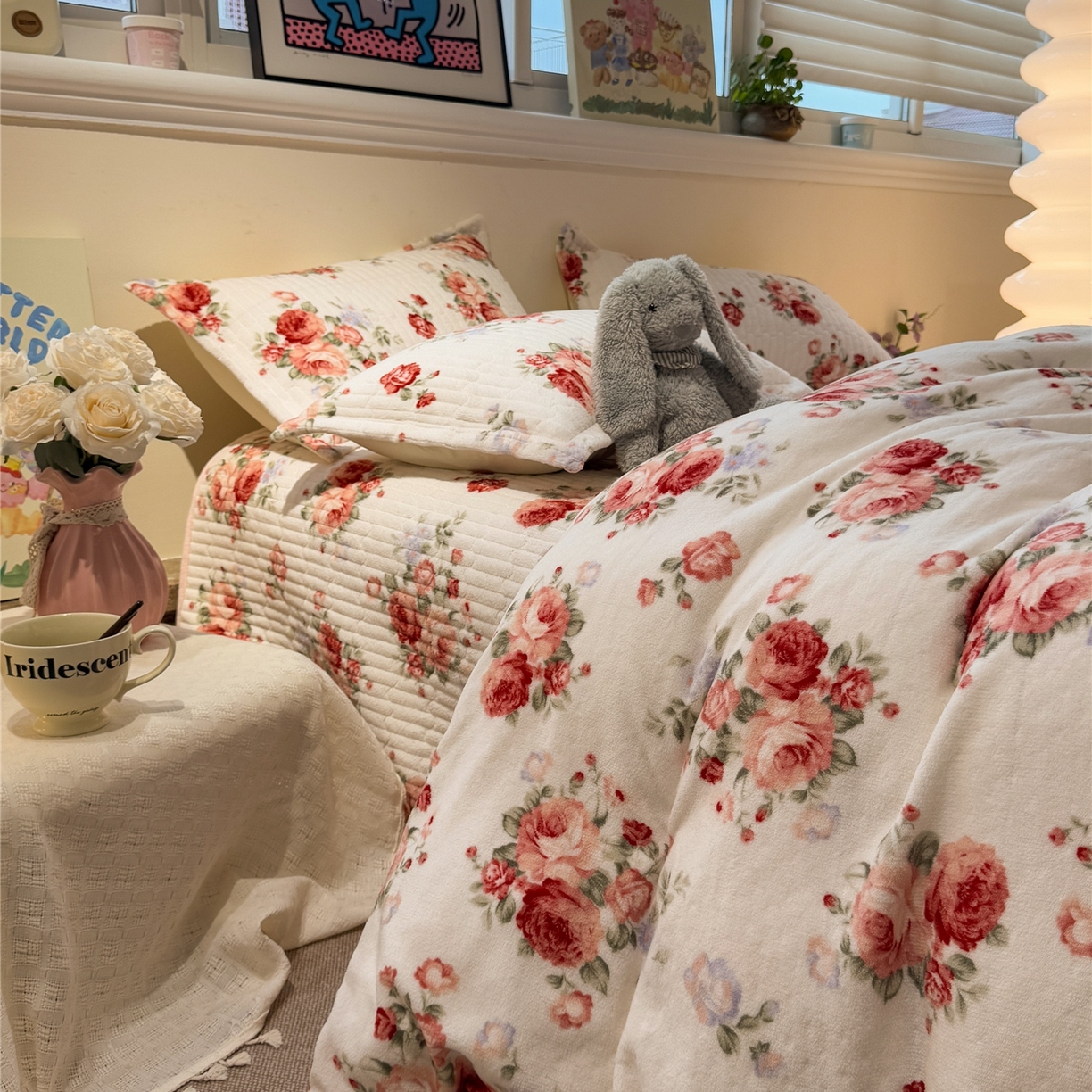 91家纺网 家纺一手货源 找家纺 （总）佰亿莱 2025新款牛奶绒豆豆绒印花床盖四件套