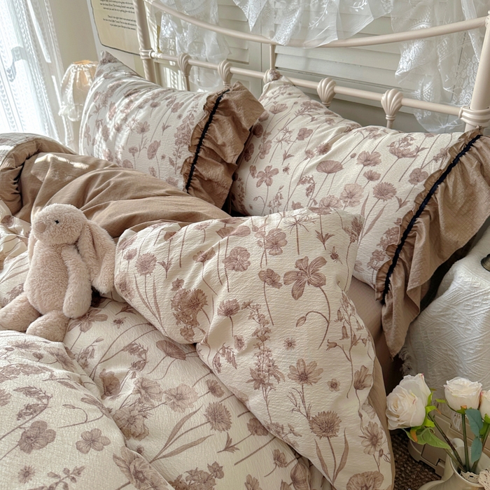 91家纺网 家纺一手货源 找家纺 阿曼达 2025新款韩系法式慵懒氛围感印花泡芙花边四件套（专版花型）-樱花泡芙 樱花泡芙-可可