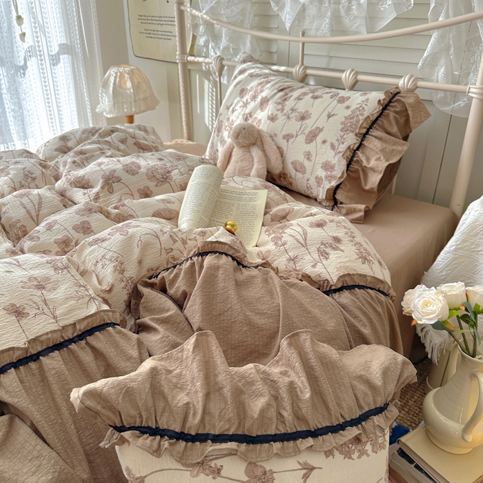 91家纺网 家纺一手货源 找家纺 阿曼达 2025新款韩系法式慵懒氛围感印花泡芙花边四件套（专版花型）-樱花泡芙 樱花泡芙-可可